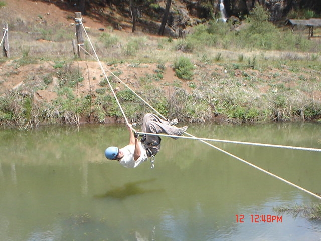 Puentes y tirolesas